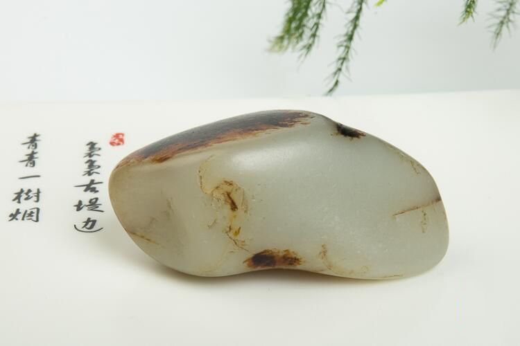籽料如(rú)何鑒别真假？巴沙料仿籽料的(de)鑒别方法